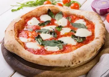 İtalya’dan Mutfağınıza: Napoli Pizza Tarifi