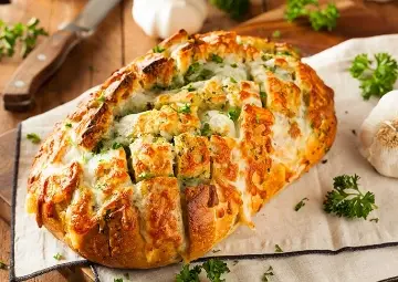 Kahvaltıların Yıldızı Olacak: Peynirli Puf Ekmek Tarifi