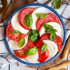 Klasik İtalyan: Caprese Salatası Tarifi