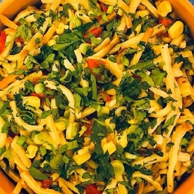 Erişte Salatası