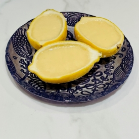 Nam Salmış: Viral Limon İçinde Limonlu Pudding Tarifi (Lemon Posset )