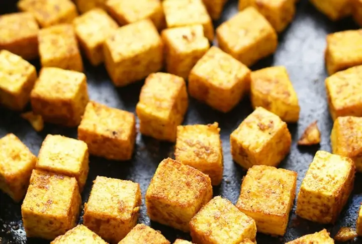 Çin Mutfağında Bolca Gördüğümüz Tofu Nedir?